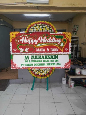 Papan Bunga di Bandardawung Tawangmangu