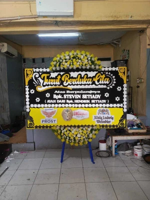 Papan Bunga di Bandardawung Tawangmangu