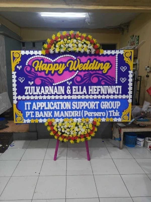 Papan Bunga di Bandardawung Tawangmangu